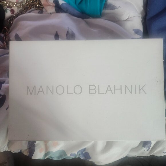 Manolo Blahnik - Picture 7 of 7